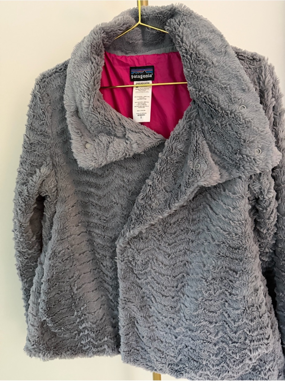 Patagonia Women’s Pelage Grey Faux Fur high pile Funnel Neck Jacket-SMALL